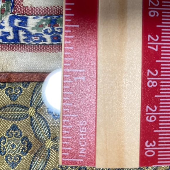 Silk Embroidered Picture - Picture 6 of 7